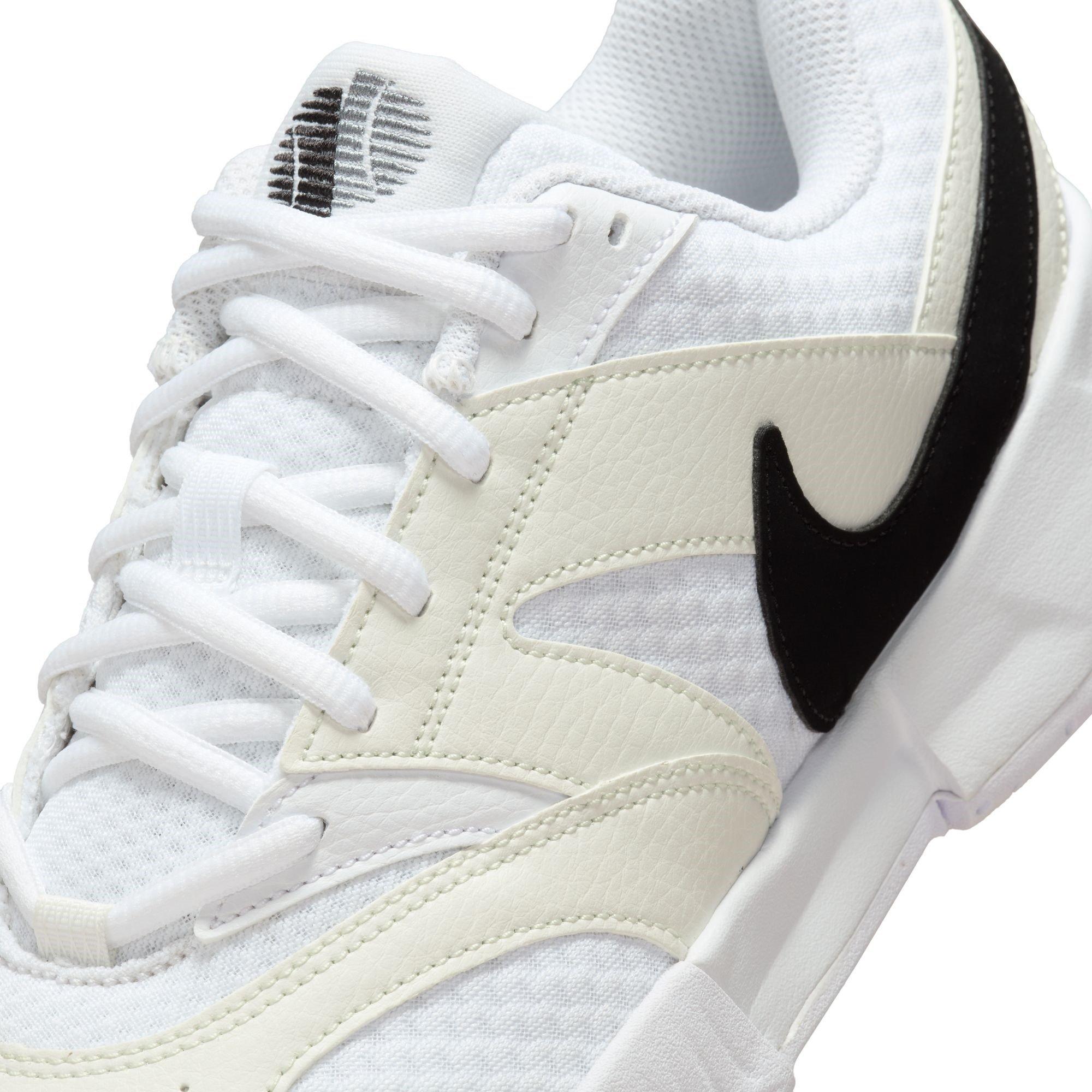 Nike Court Lite 4 Womens Tennis Shoes