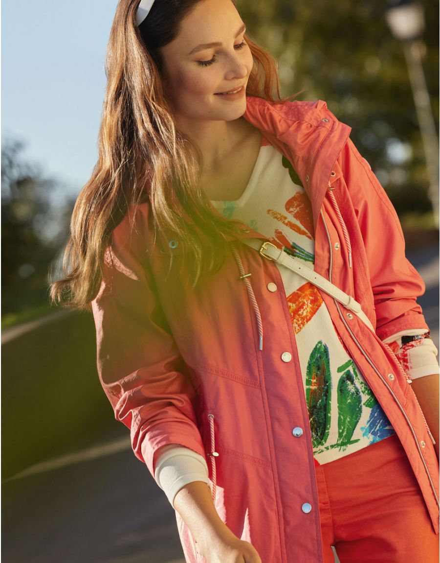 Parka courte rouge corail