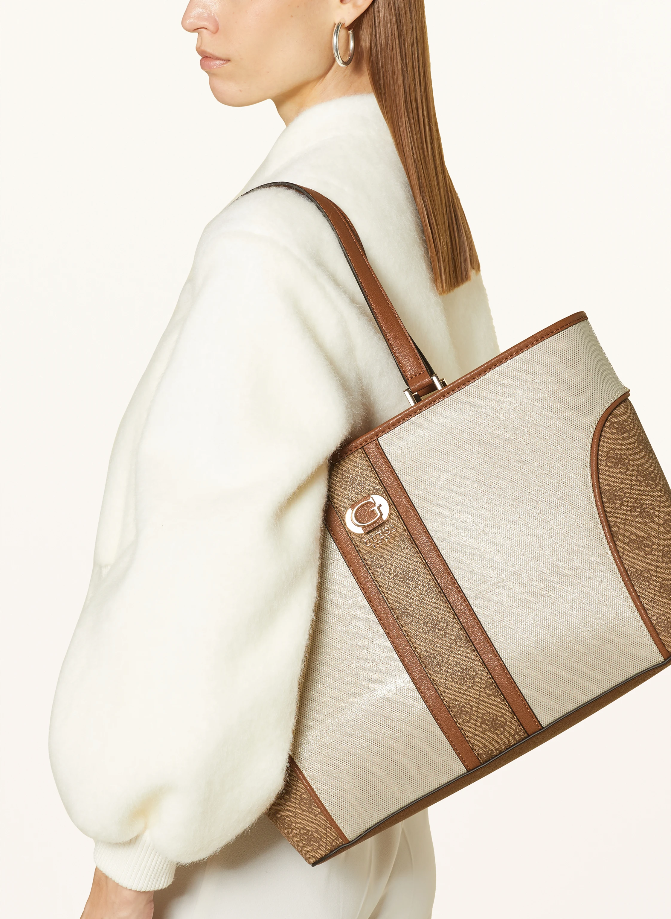 GUESS Shopper KERIMA