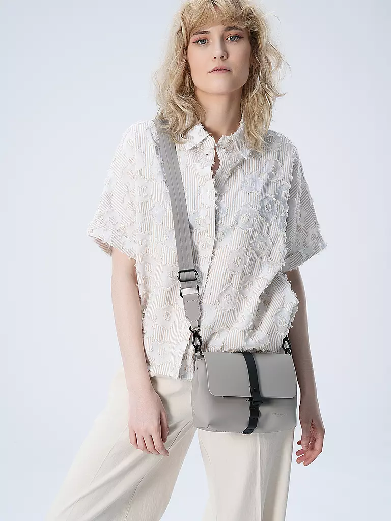 GASTON LUGA Tasche - Umhängetasche SPLAESH beige