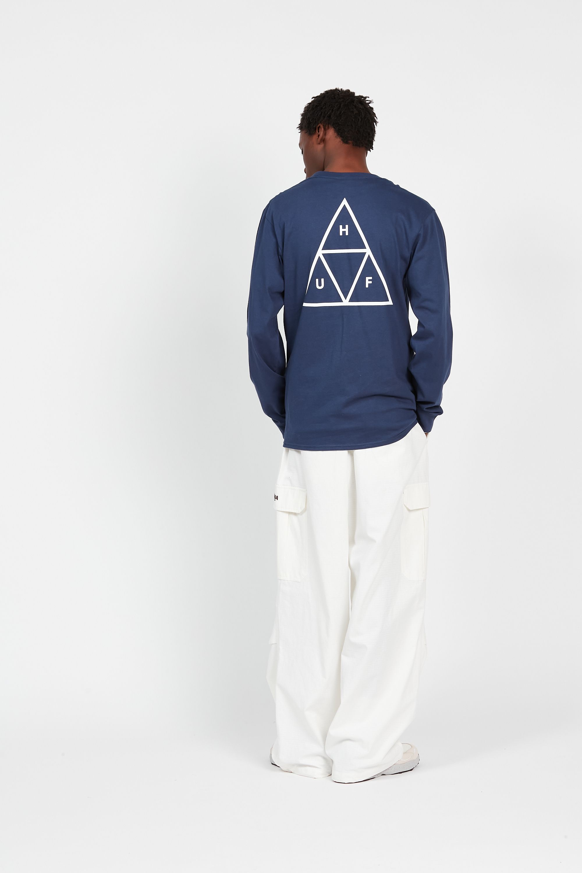 HUF T-SHIRT ESSENTIALS Bleu