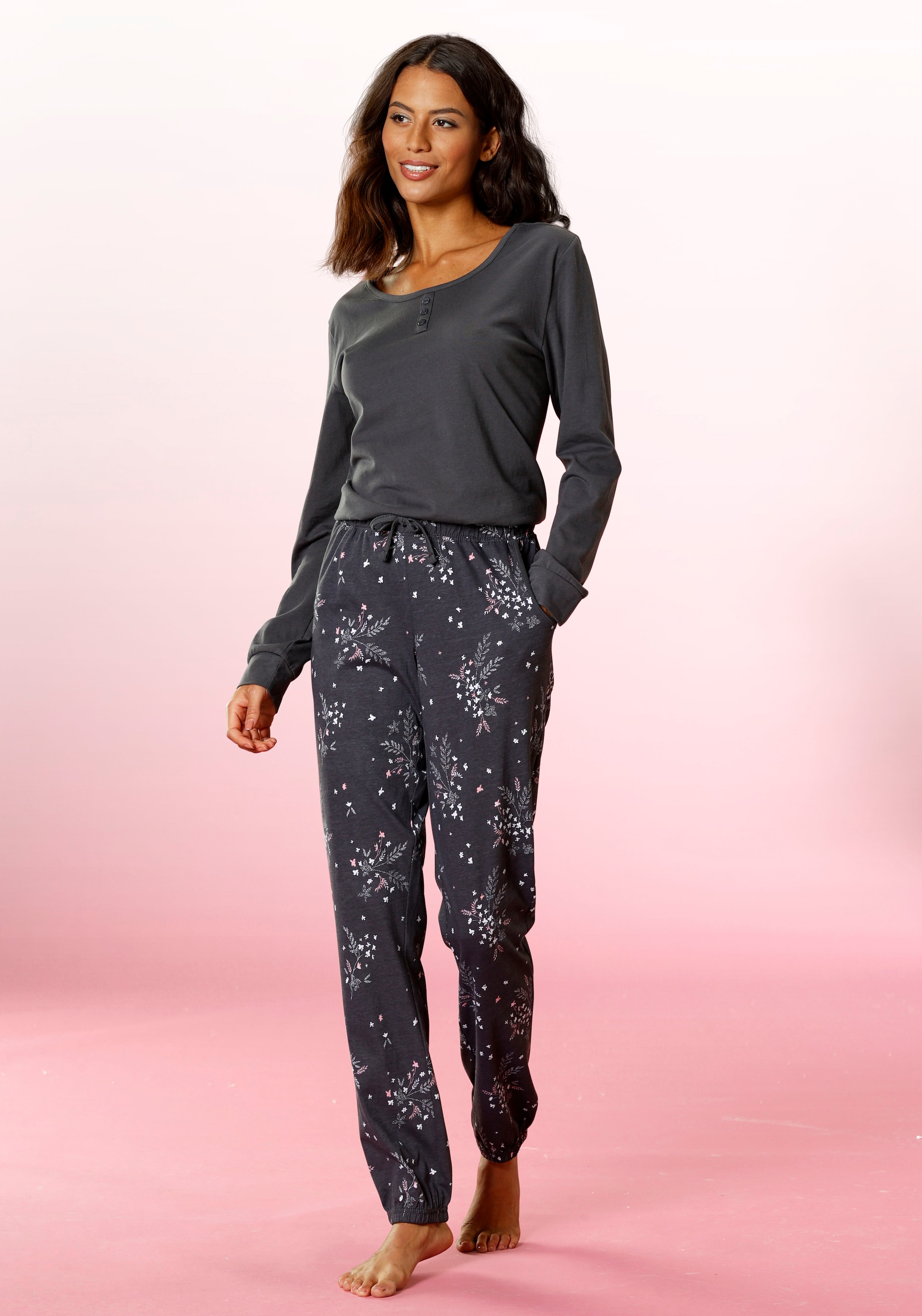 Vivance Dreams Pyjama 2 Stk. tlg., mit Hortensienmuster