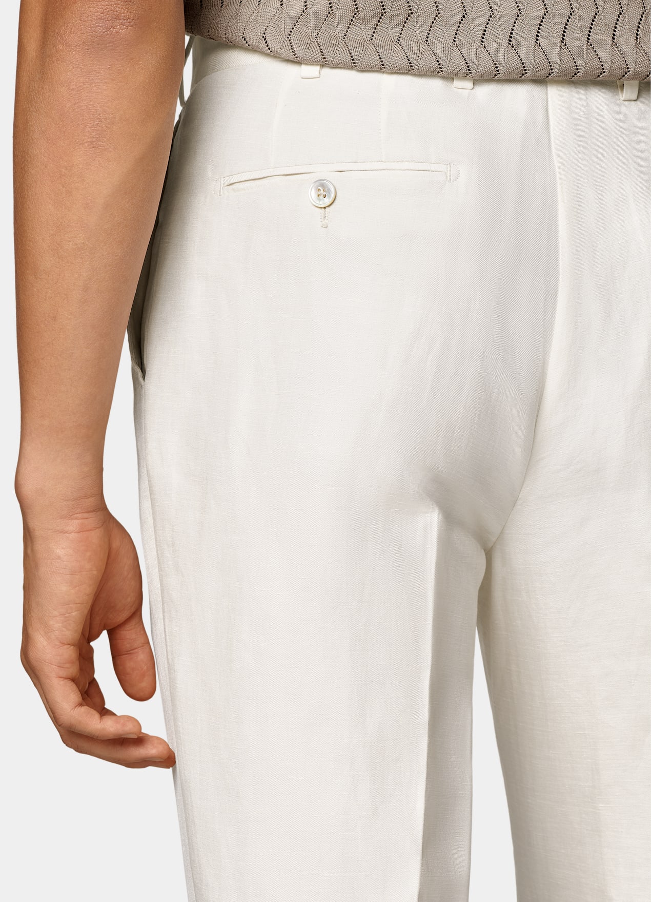 Costume Havana coupe Tailored blanc cassé