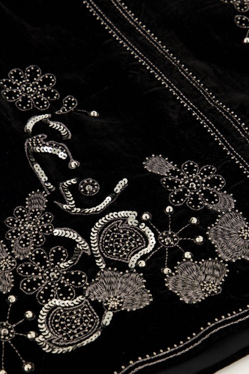 Zwart velvet rok met zilverkleurige embroidery