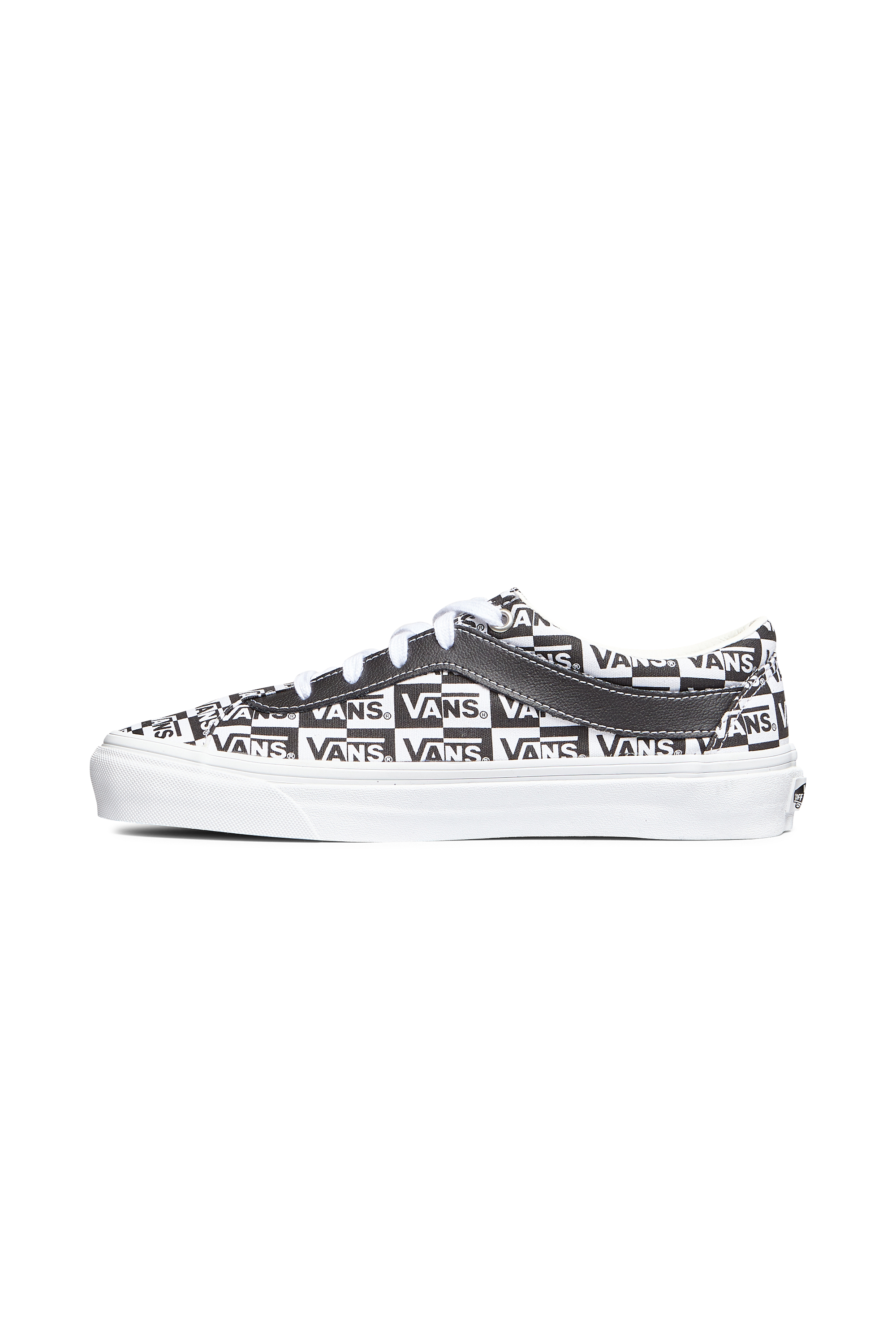 VANS Baskets UA Bold NI Blanc