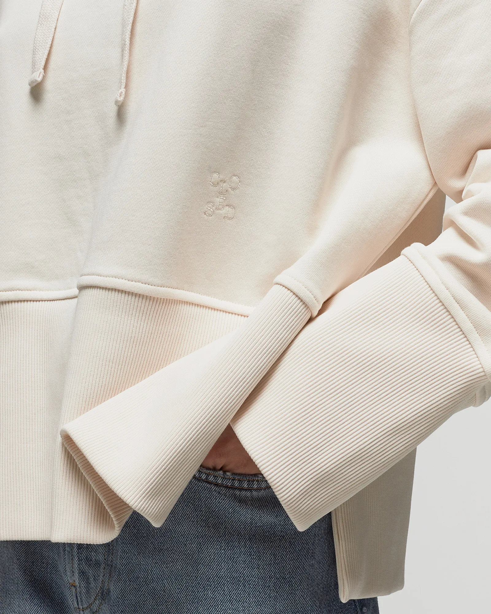 CLOSED CROPPED HOODY
