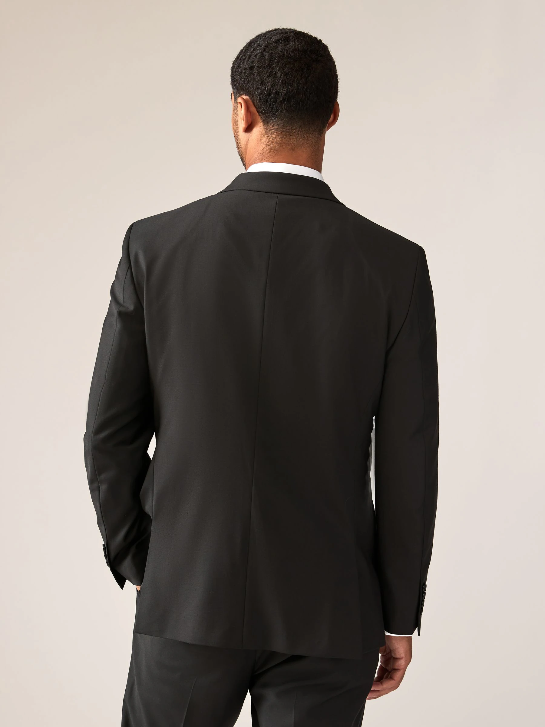 Zwart - Tailored Fit Wool Blend Motionflex Suit Jacket