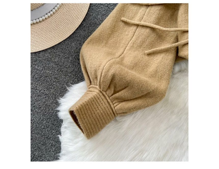 Yearnin - Set: Geribbelde tankjurk + gebreide cardigan met kikkerknoopjes