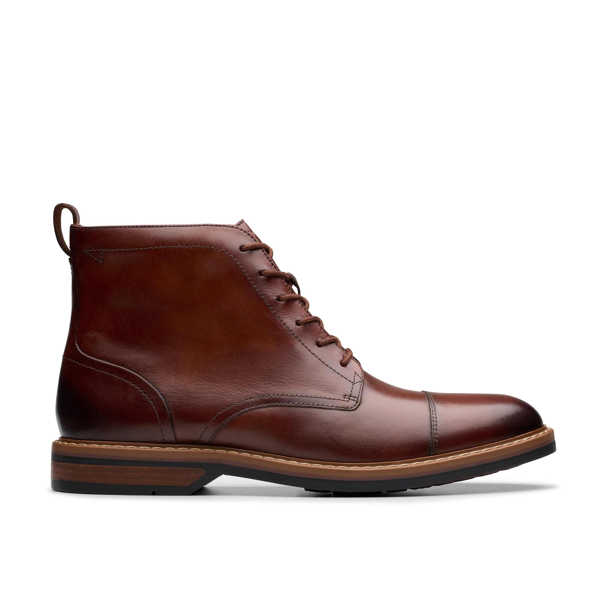 Clarks Winterstiefel »Aldwin Cap«  Festtagsschuh, Stiefelette, Anzugschuh mit Blockabsatz