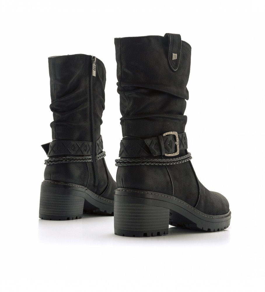 Botas pretas estilo boho Mustang