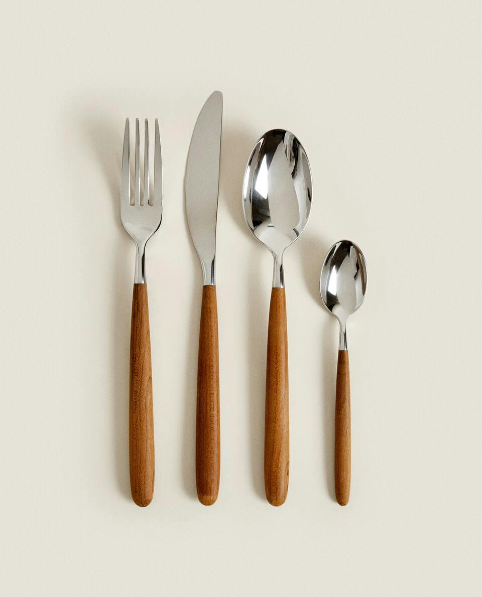 CONJUNTO DE TALHERES DE MAPLE