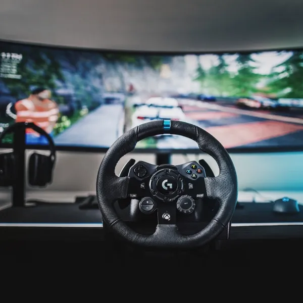 Logitech® | G923 - Rat og pedalsæt - kabling - for PC, Microsoft Xbox One