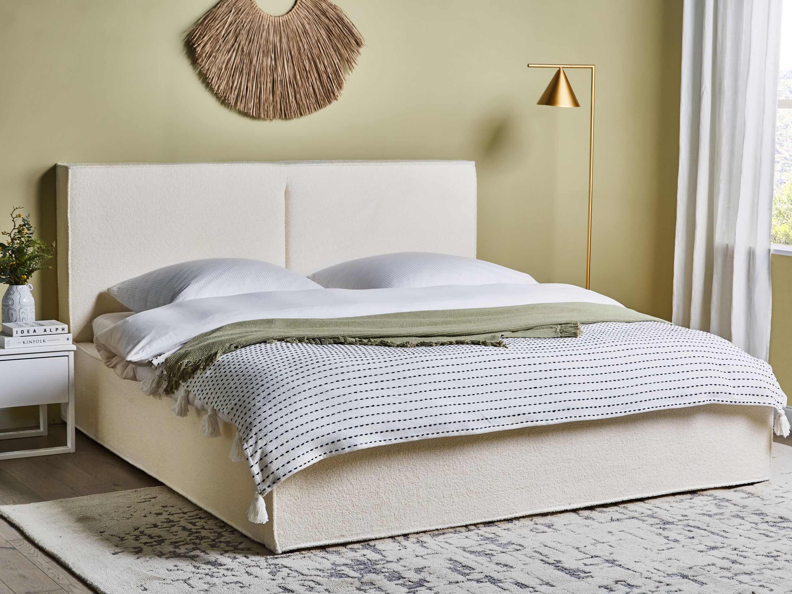 Beliani-MOISSAC-Tweepersoonsbed-Gebroken wit-180 x 200 cm-Polyester