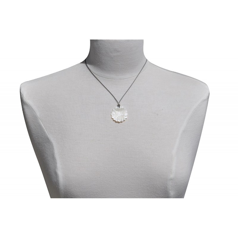 Collier Fleur de Nacre Perles Argent