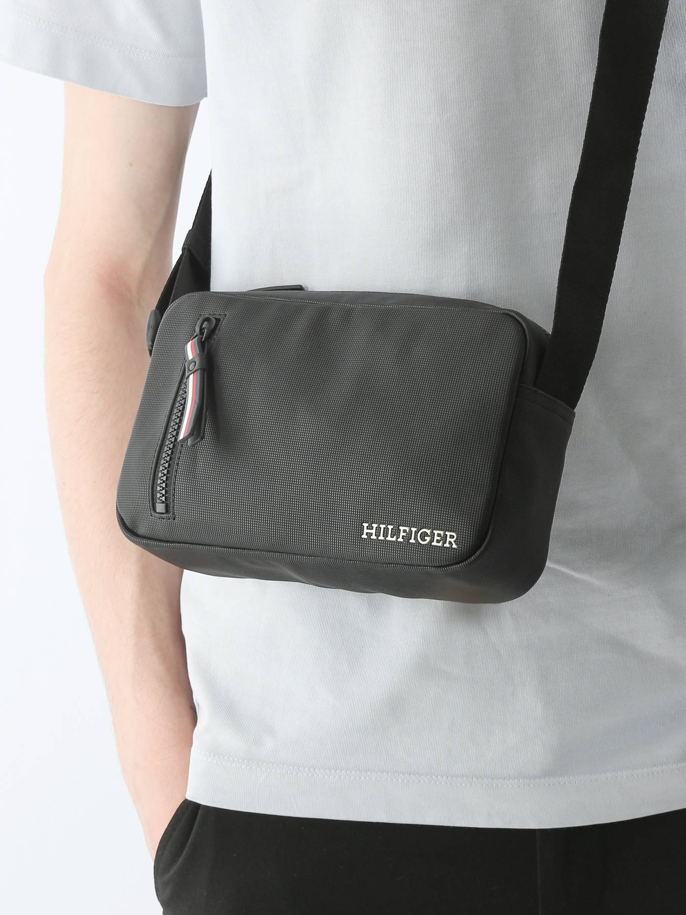Sac bandoulire TOMMY HILFIGER