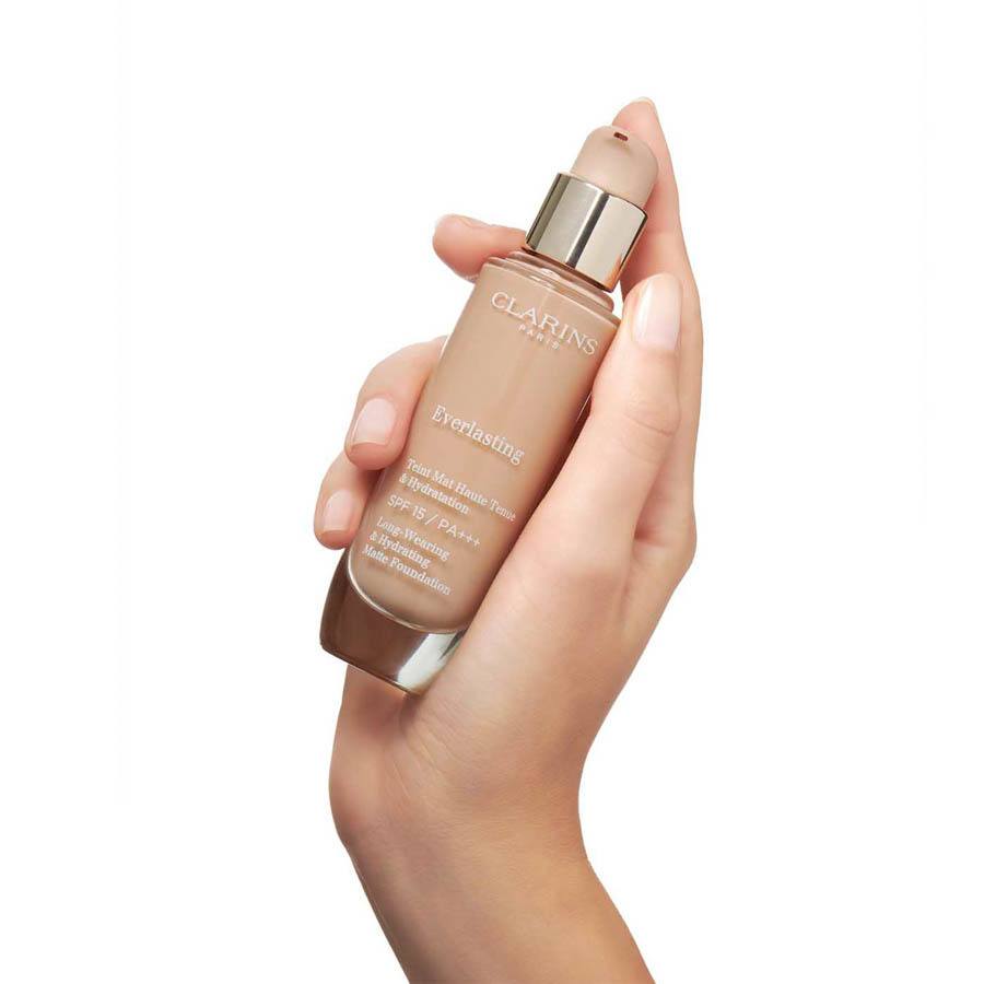 Clarins Everlasting Foundation #117N Hazelnut 30ml