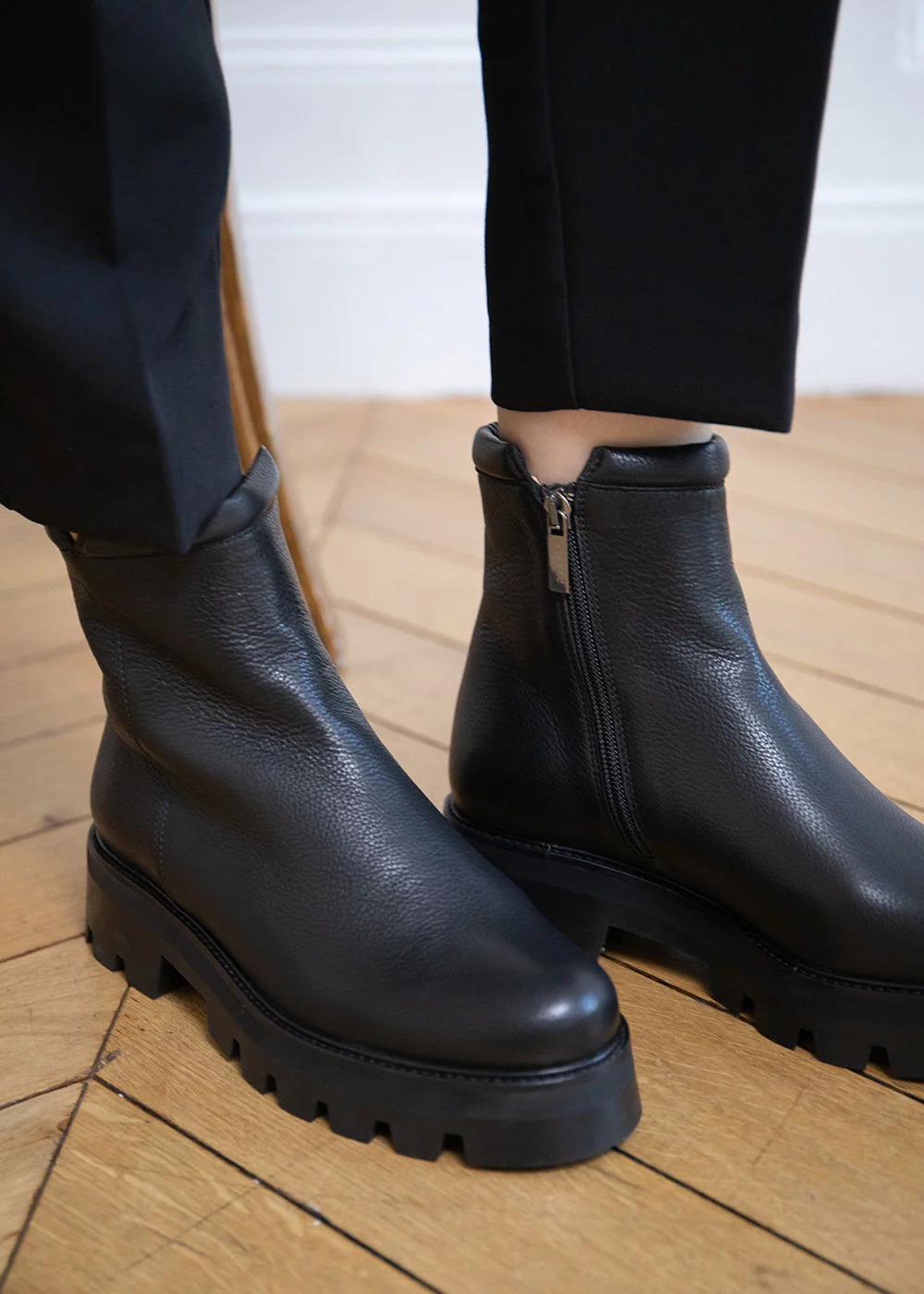 BOOTS SOLVEIG CUIR NOIR