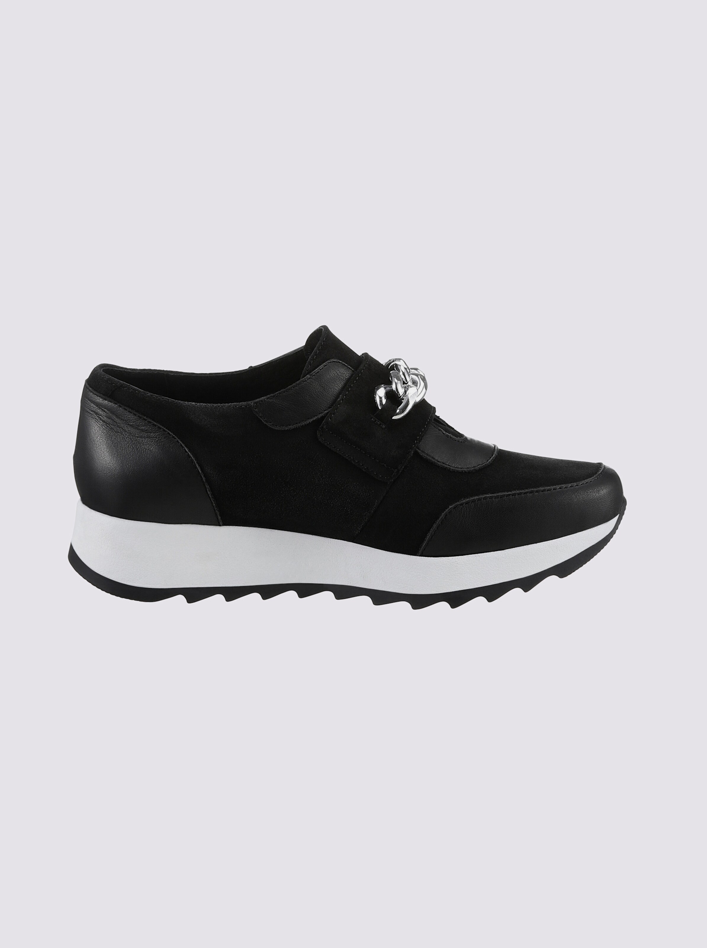 Sneaker
