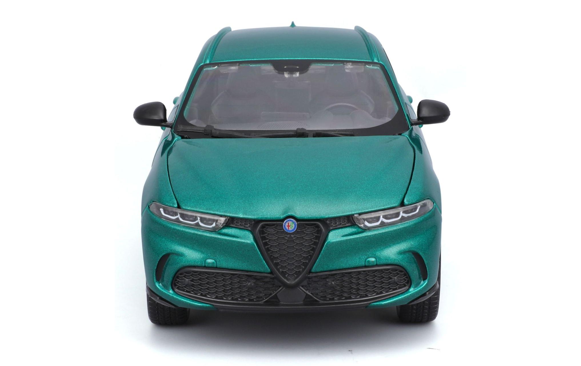 Alfa Romeo Tonale Grün 1:24Sammlermodell im Massstab 1:24