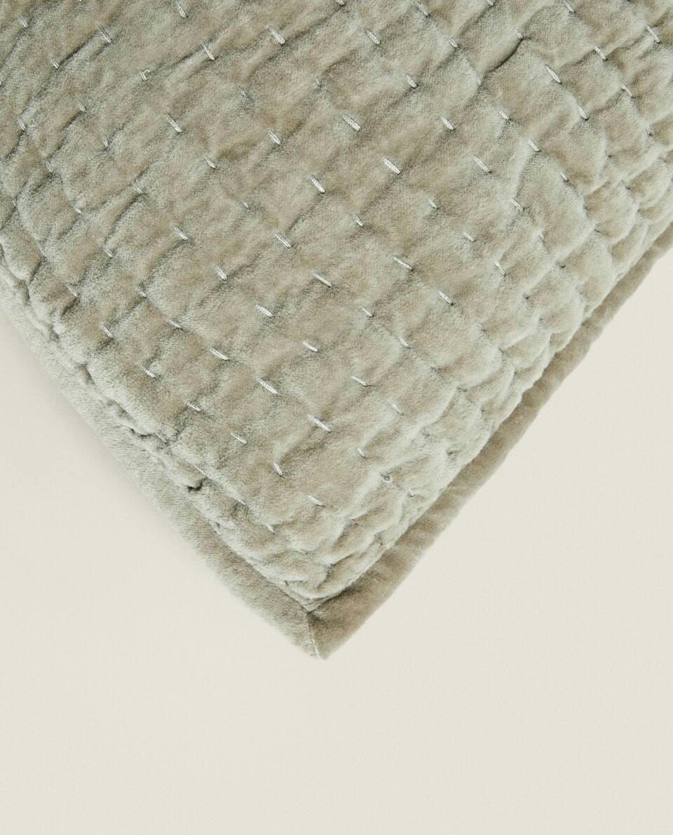 CAPA DE ALMOFADA DE VELUDO