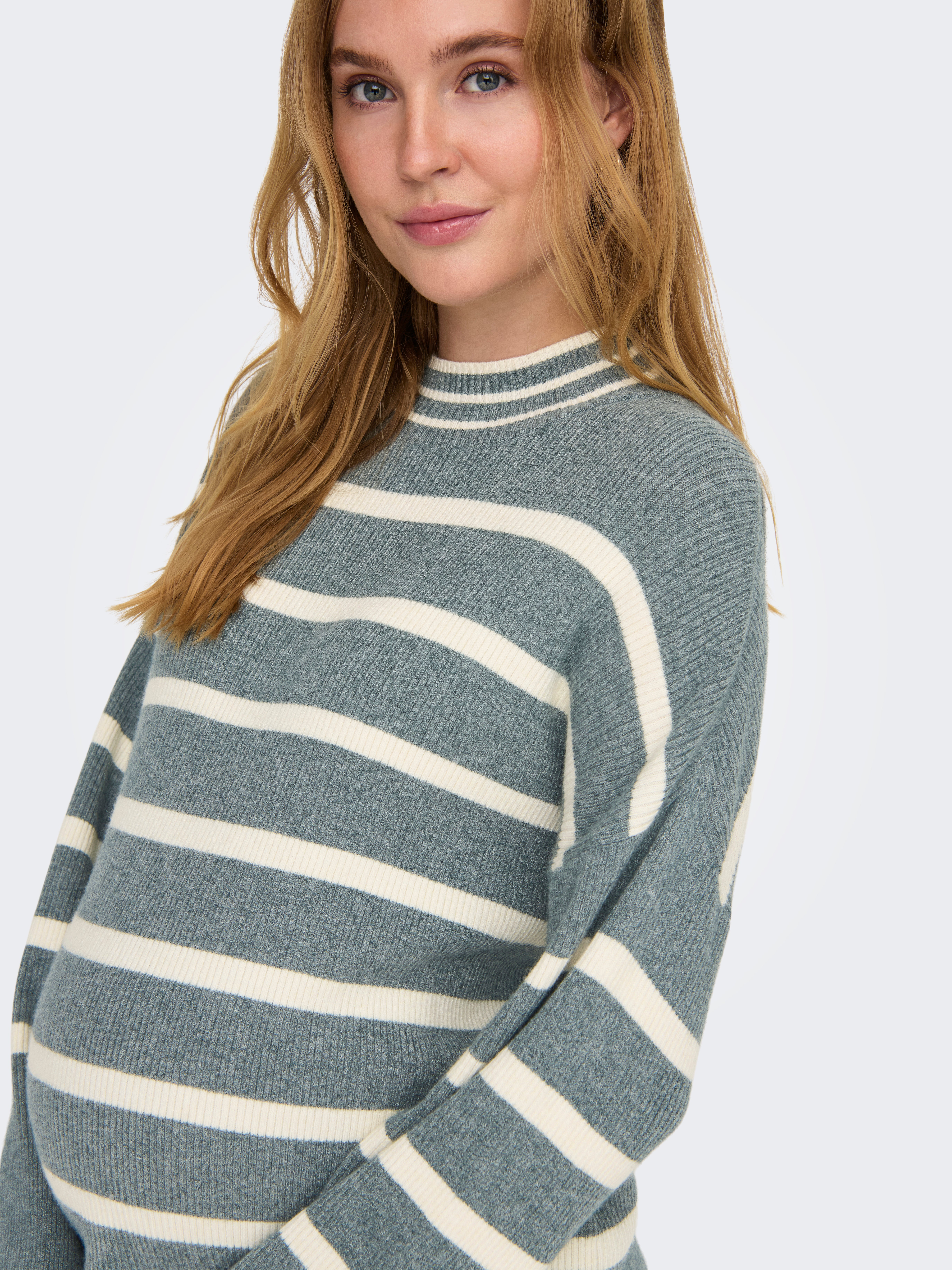 OLMIBI Strickpullover Scarab