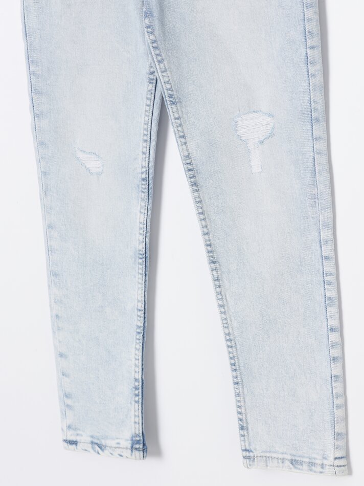 Calça jeans skinny rasgada - Azul claro