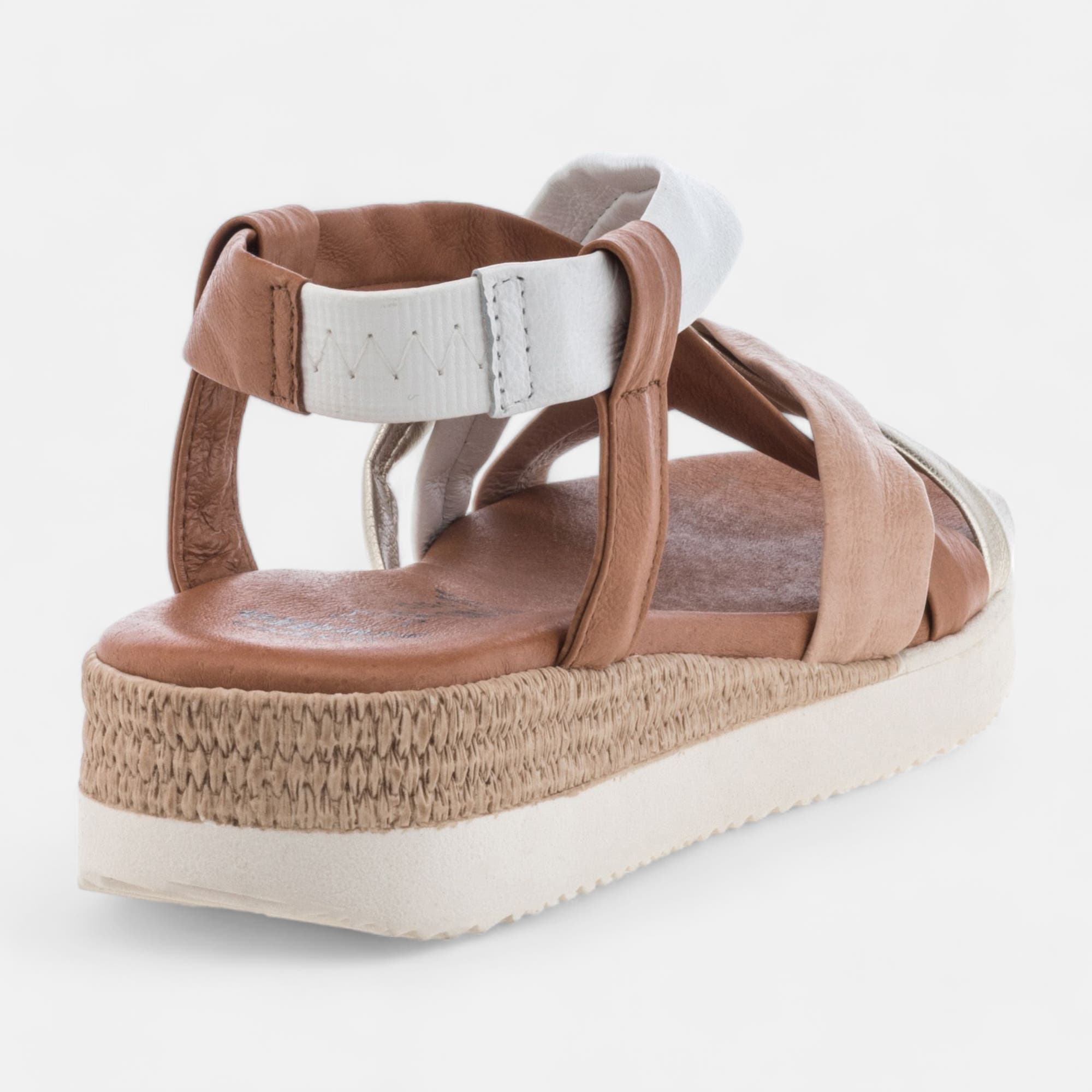Sandales Femme en cuir cognac