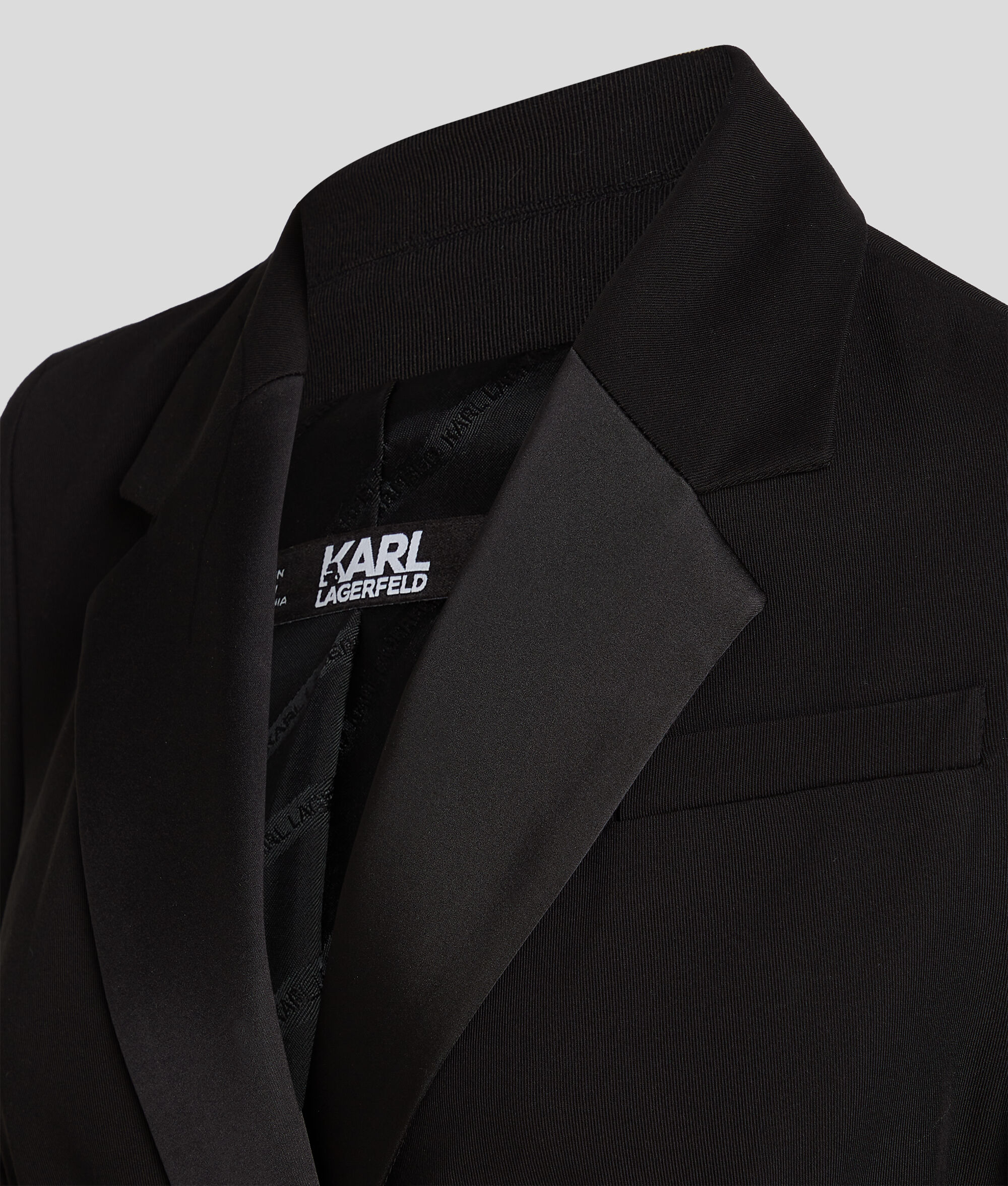 BLAZER LONGILIGNE AJUSTÉ