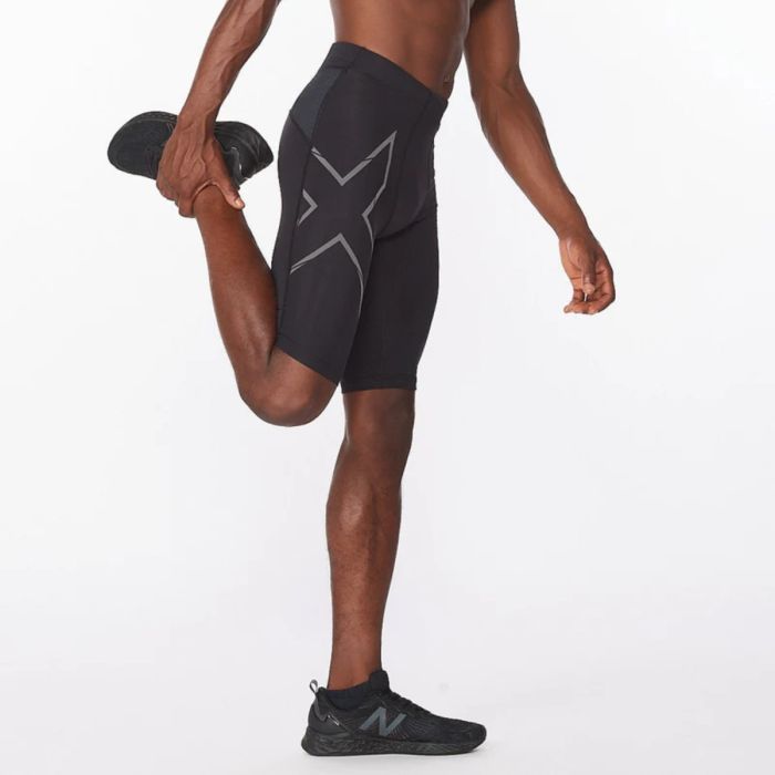 2XU Herre Korte tights Light Speed Compression Shorts Sort