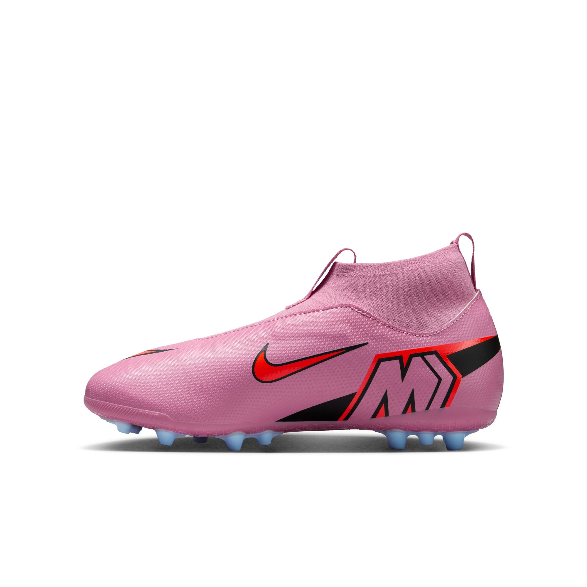 Superfly 10 Academy AG Junior 600/Magic Flamingo/Black/Total Crimson