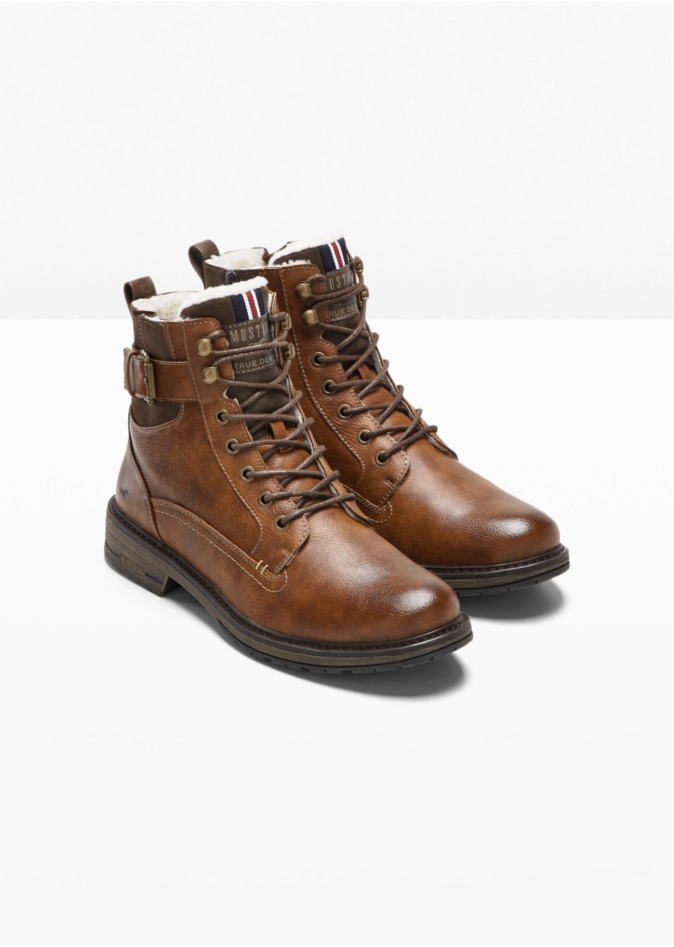 Boots lacées Mustang