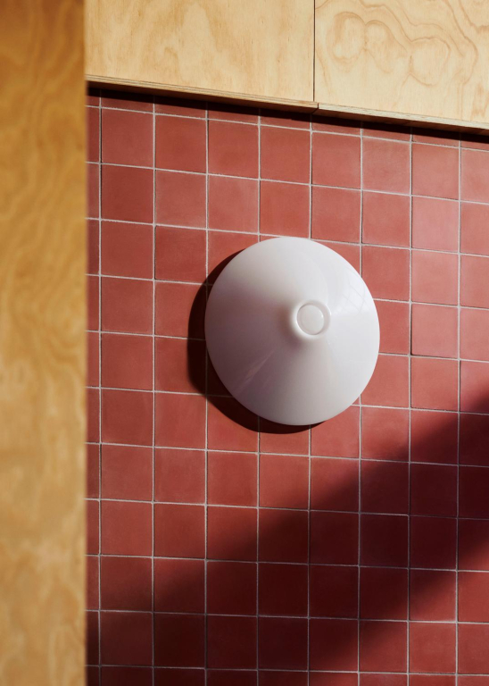 Hay Ono flush mount wandlamp Ø35 white opal