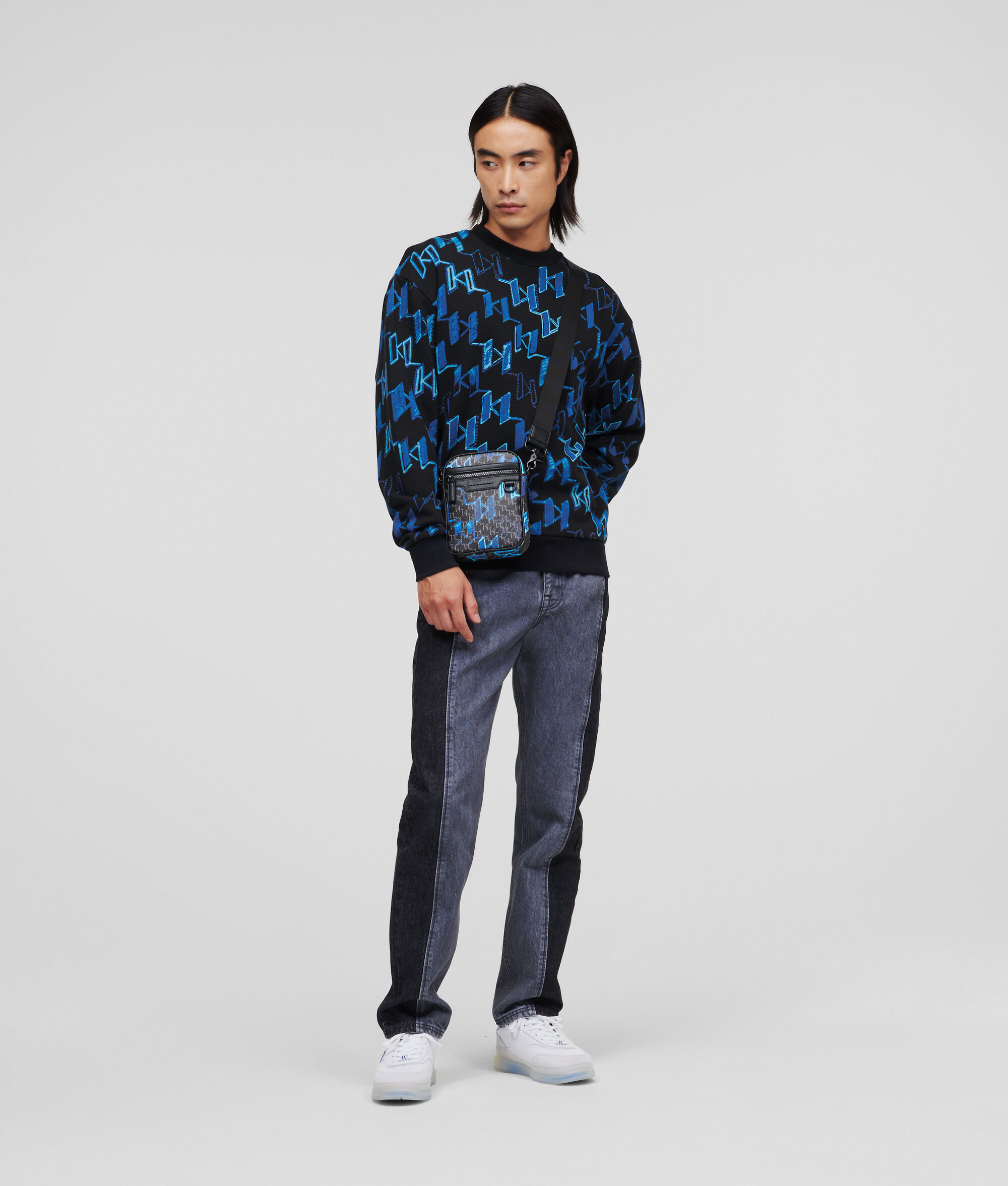 SWEAT-SHIRT GRAFFITI KARL MONOGRAM