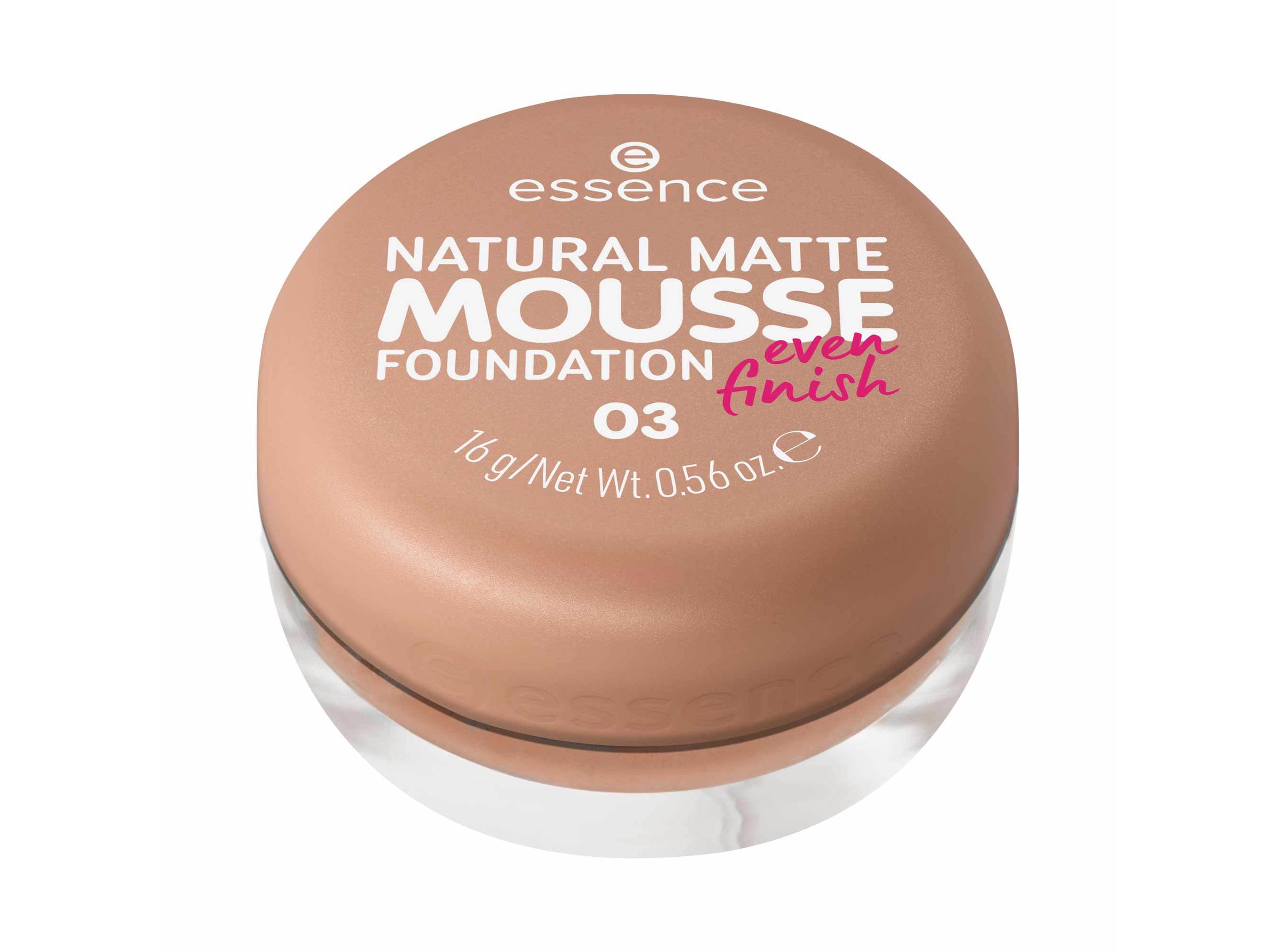 MOUSSE ESSENCE NATURAL FOUNDATION 03