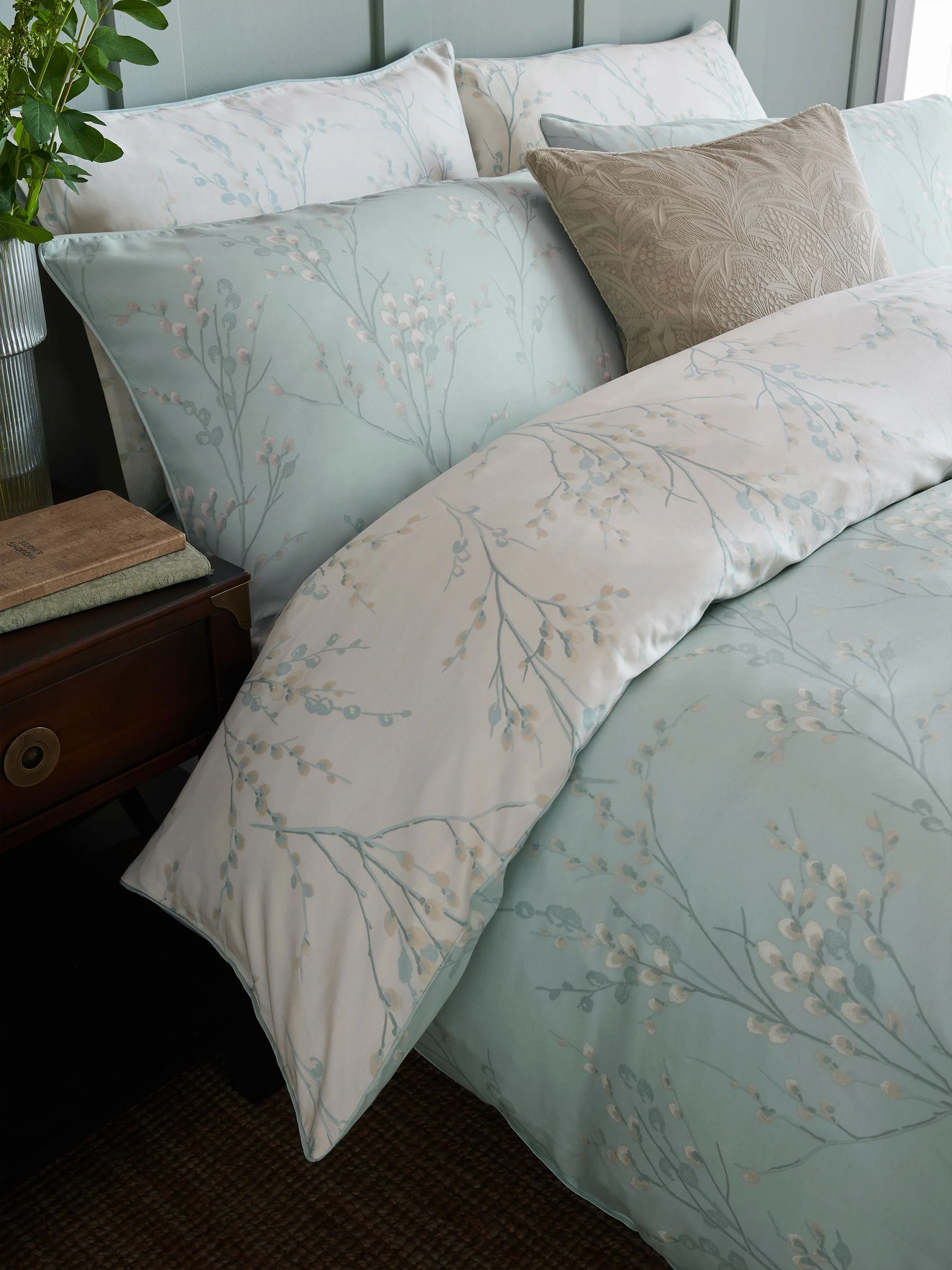 Laura Ashley 100% Cotton Sateen 200 Thread Count Pussy Willow Duvet Cover and Pillowcase Set