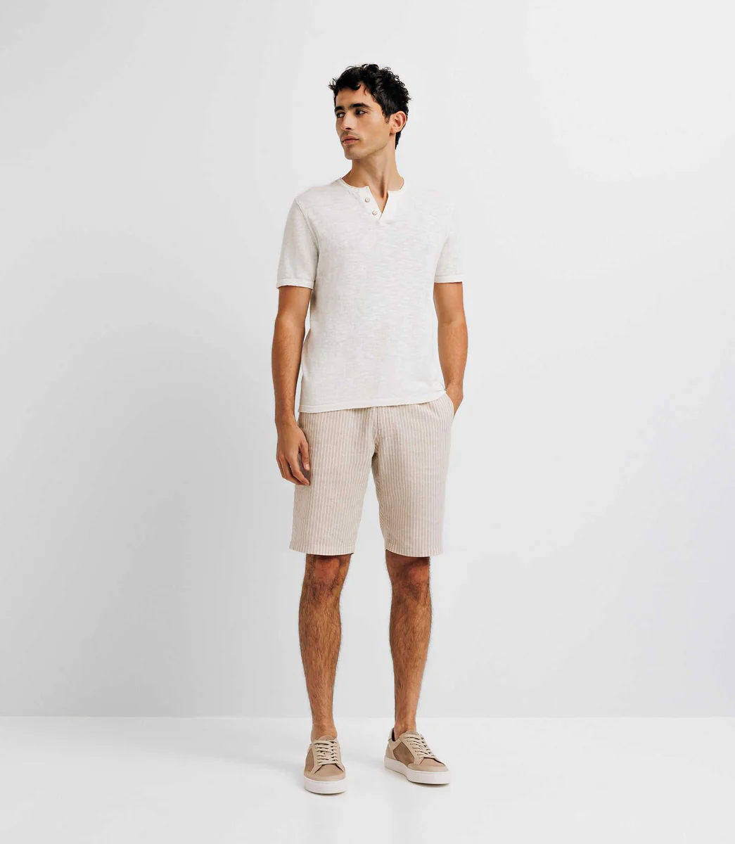 T-shirt col boutonné écru