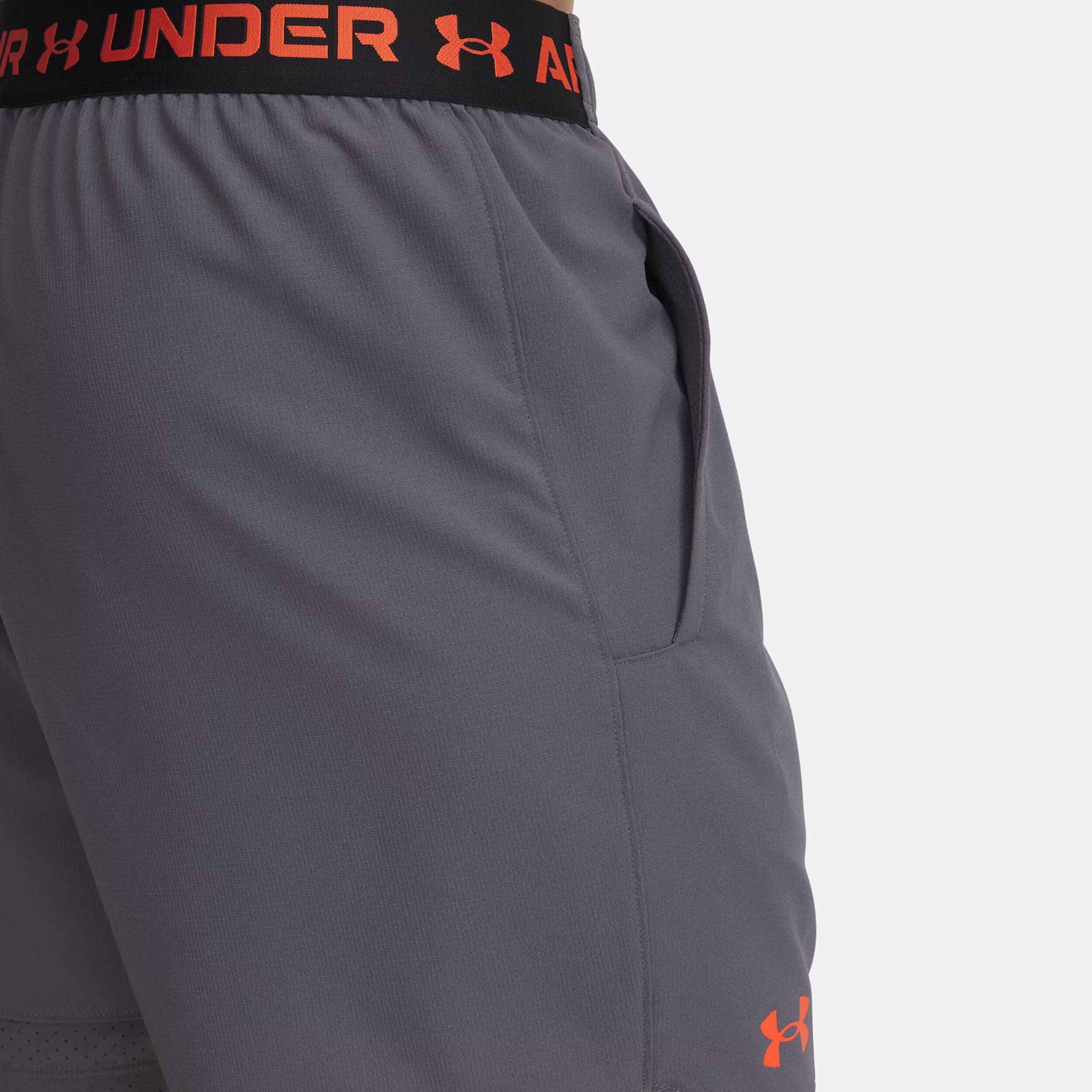 Under Armour Vanish Woven 6in Shorts Hommes - Gris