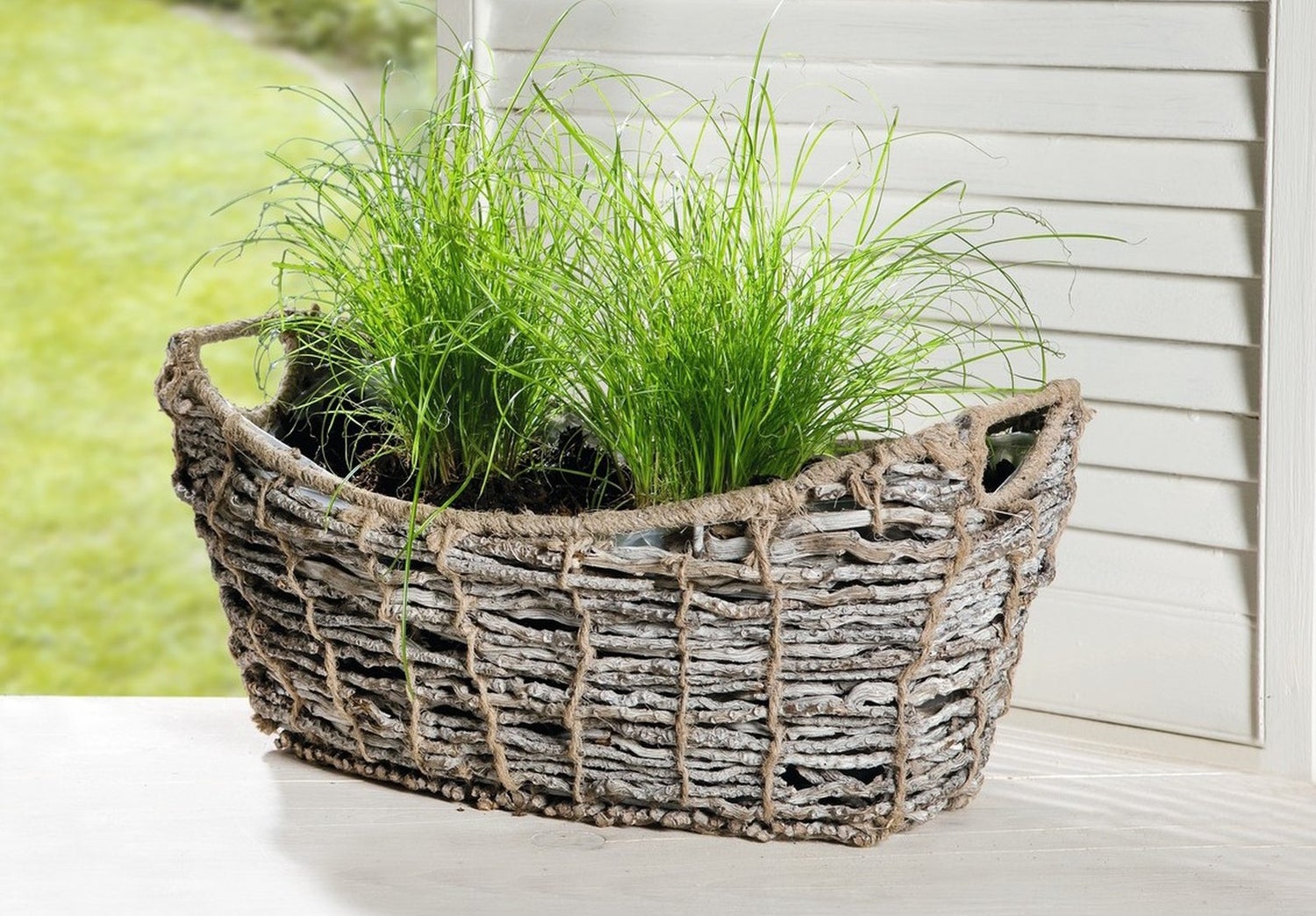 Decoratieve passie: Gebogen kokosplantenmand, bloempot van kokosbloesemtakken, plantenbak, bloemenschaal, plantenbak, plantenbak, tuindecoratie voor buiten