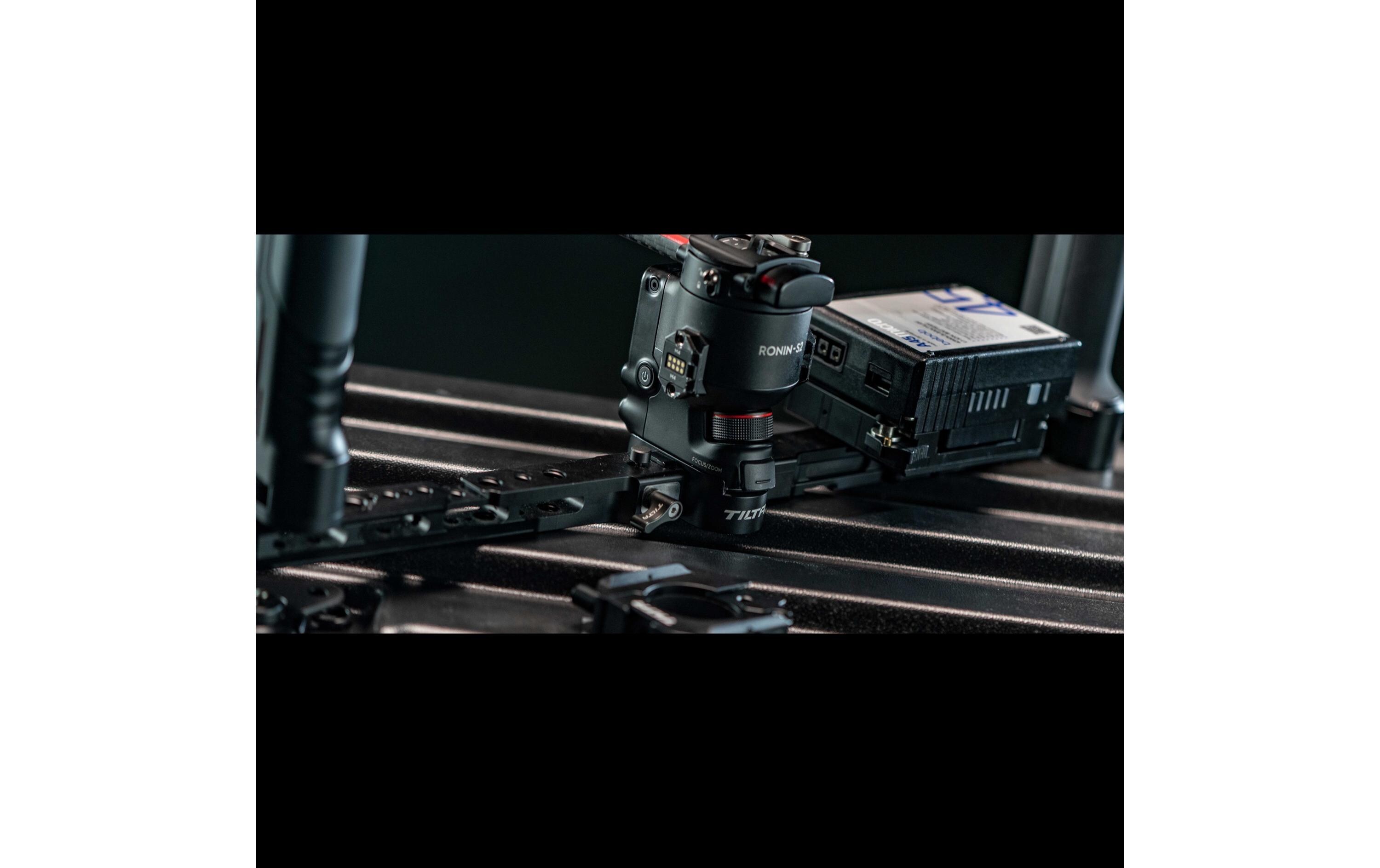 TGA-DHB Halterung<br>Dual Handle Stromversorgungshalterung für DJI Ronin