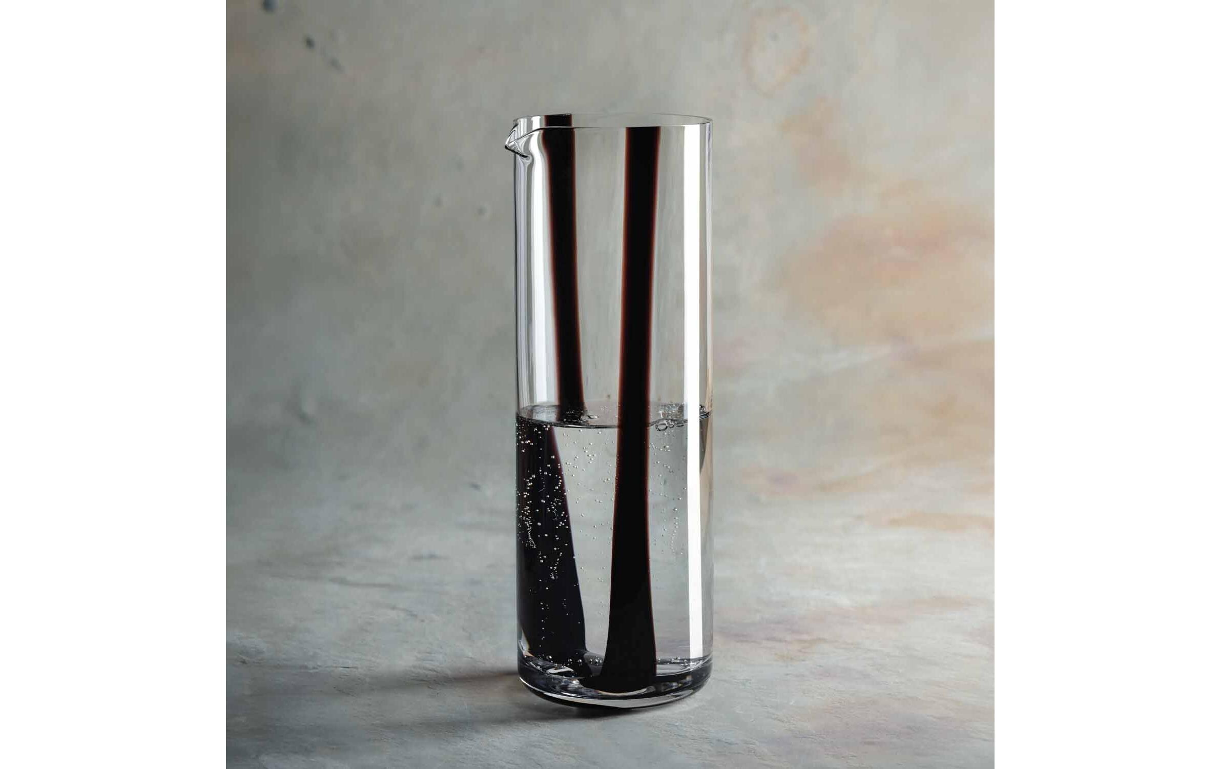 Krug Banda Nera 1 l, 1 Stück, Schwarz/Transparent/WeissAusschankgefässe