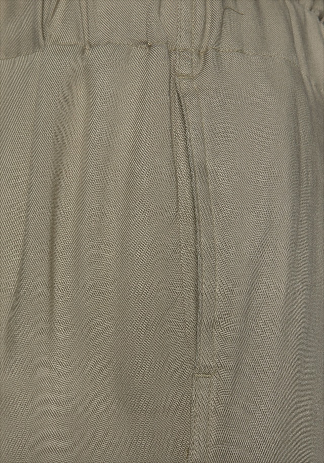 LASCANA Paperbag-Hose  mit Zierknöpfen und Elastikbund, Stoffhose, gekrempelter Hosensaum