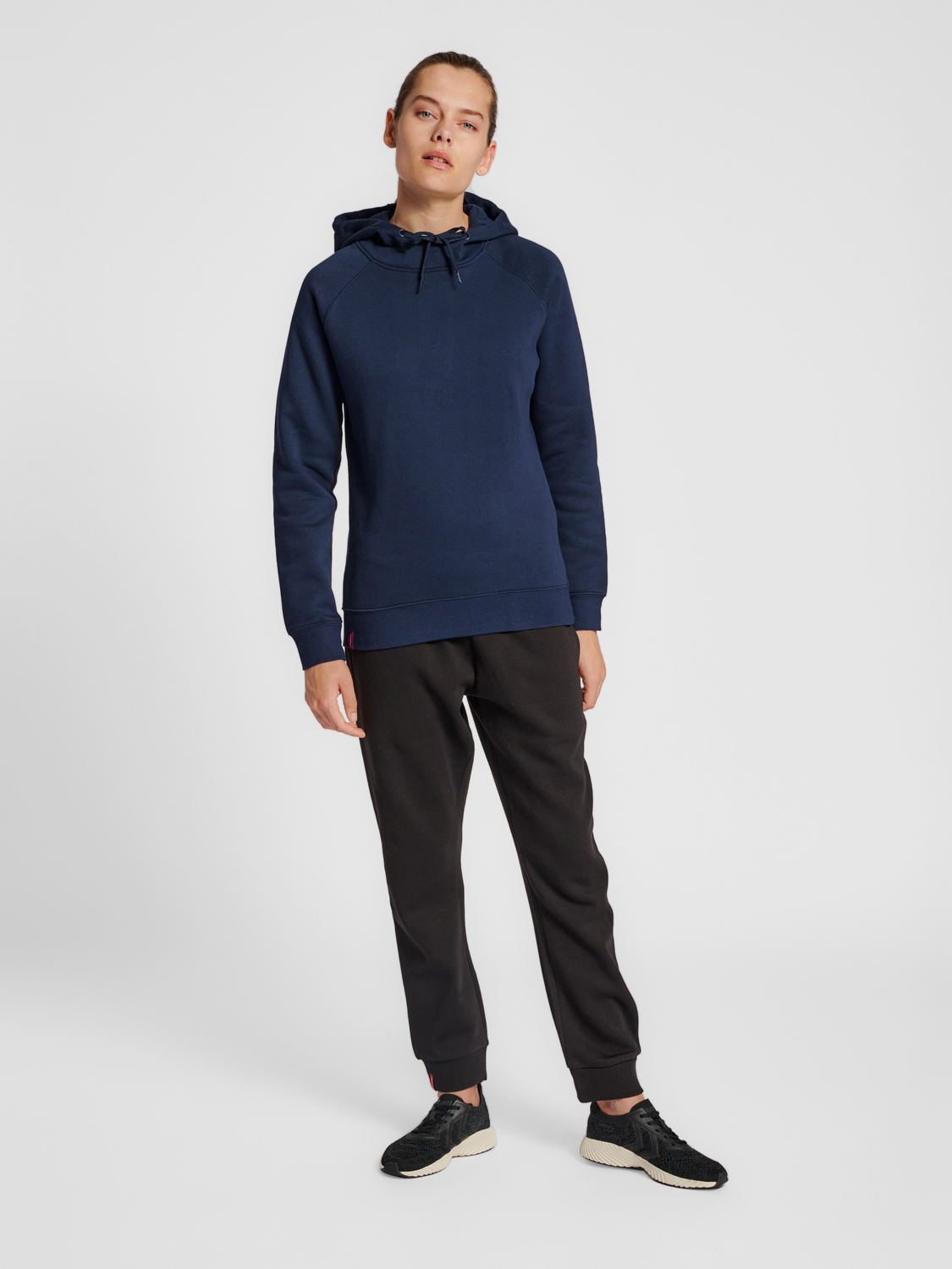 hmlRED HEAVY HOODIE WOMAN