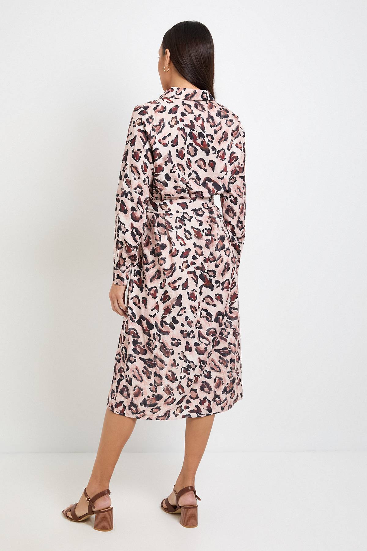 Wallis Robe Chemise Boutonnée à Col Imprimé Léopard