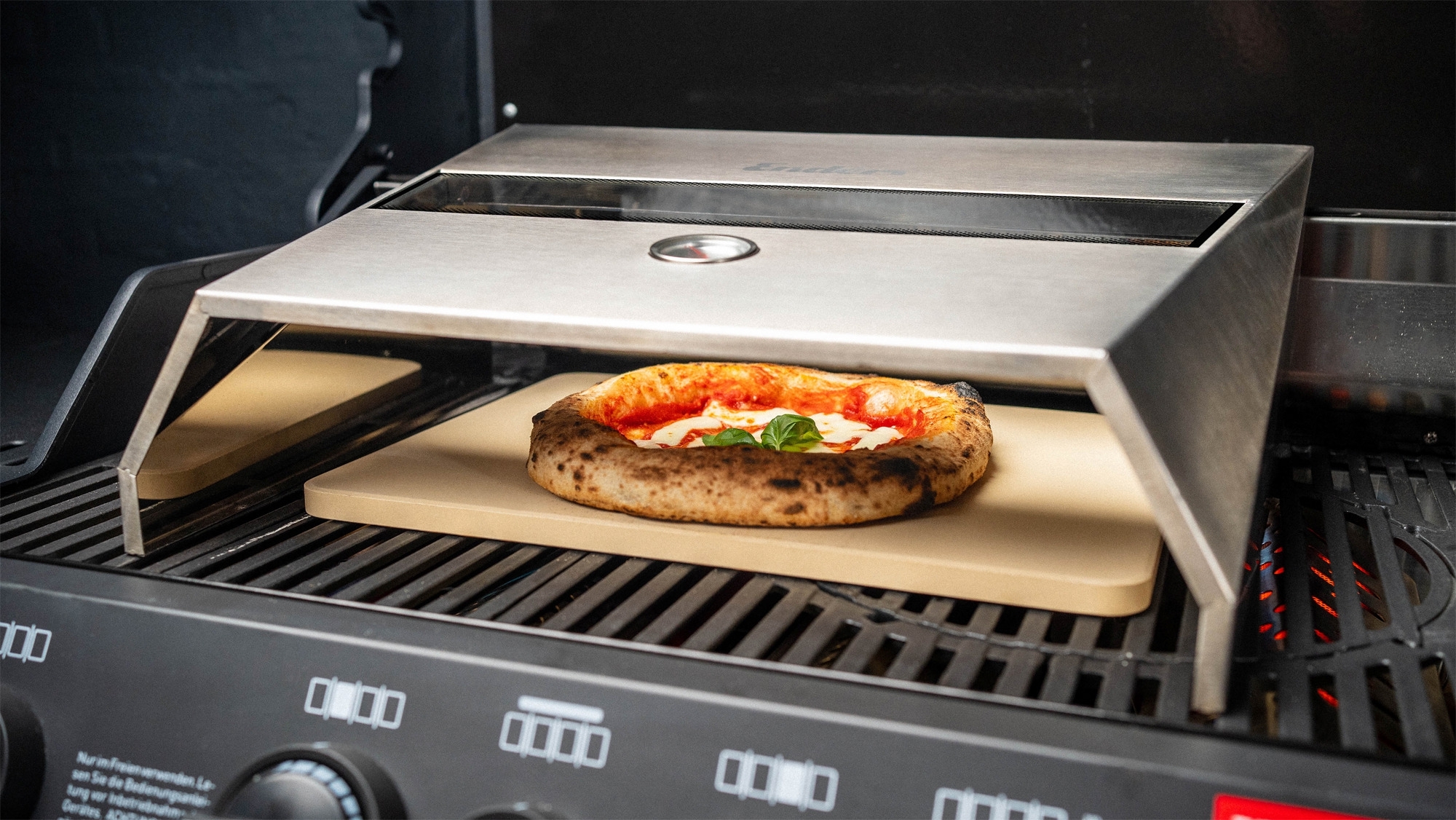 Enders Pizzacover Turbo für 3-/4-Brenner Monroe Pro und Colorado mit Backburner
