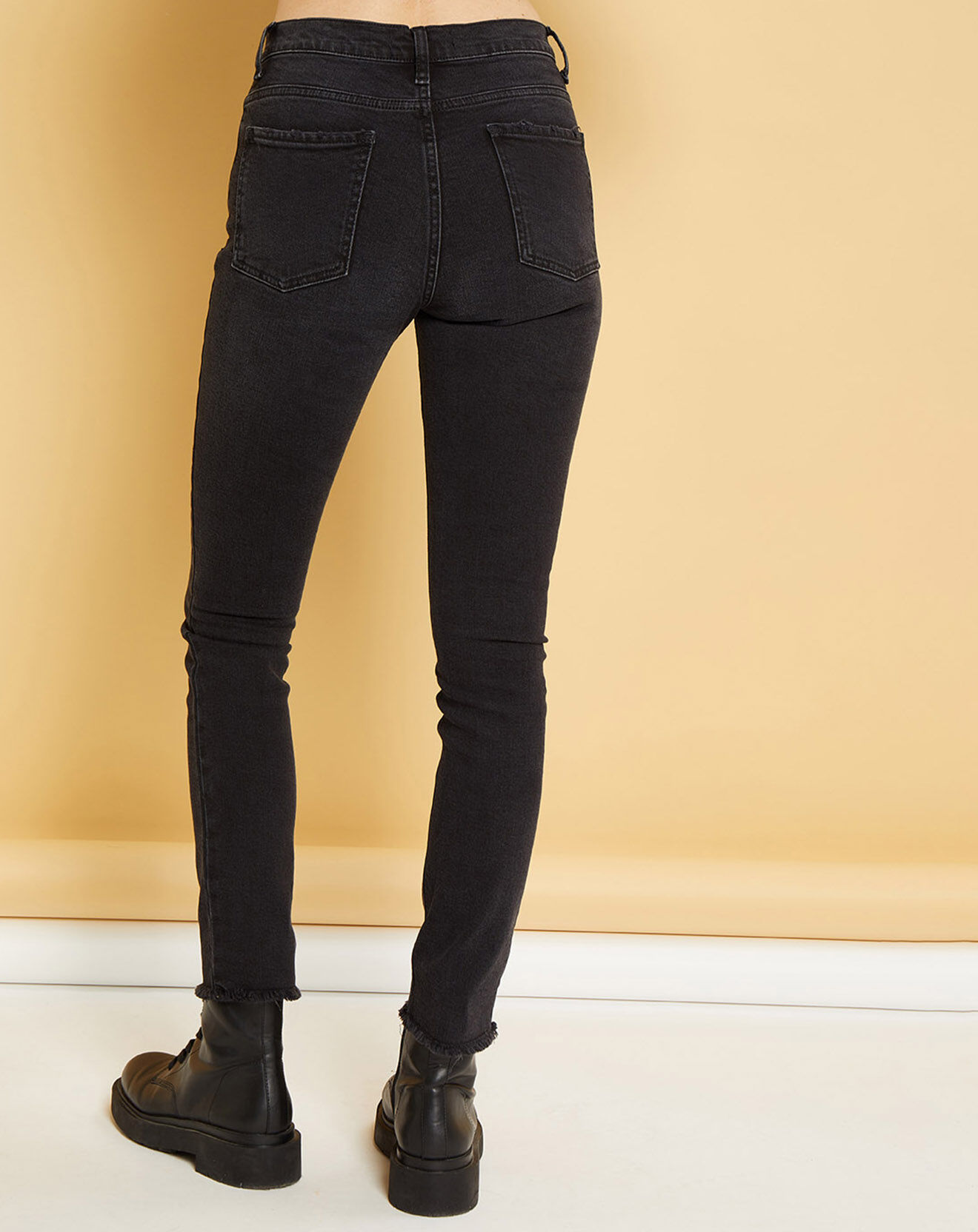 Acquaverde Jean droit Chiara noir vintage
