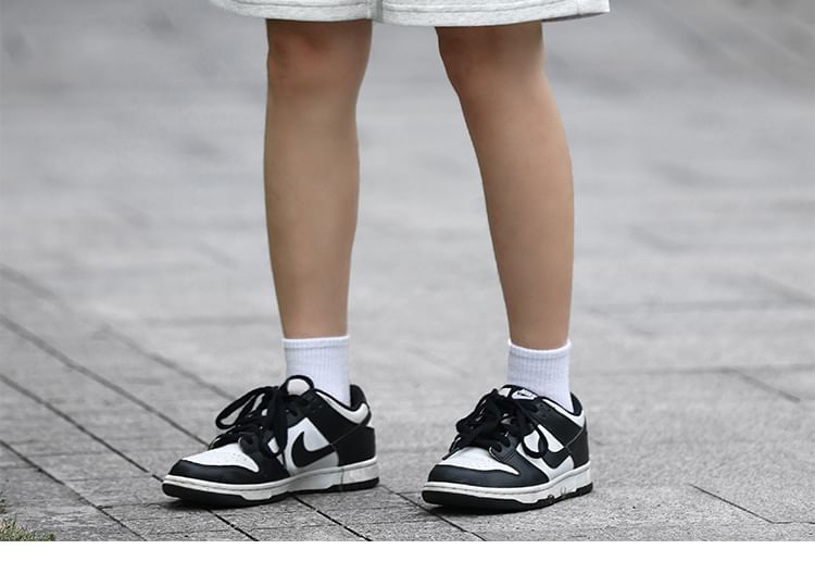 ROOSE - Mid Rise Lettering Shorts