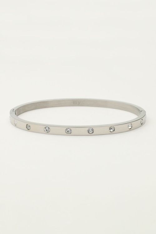 Bangle met transparante stenen