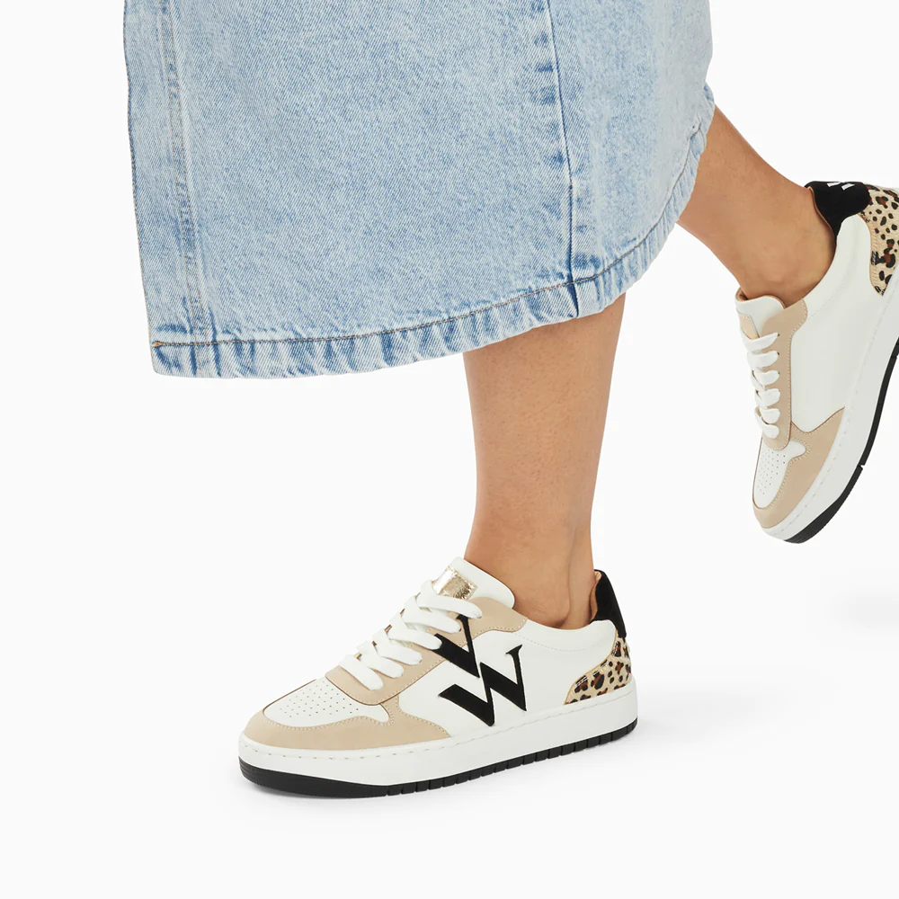 Sneakers-Baskets monogramme Esmée blanc et noir