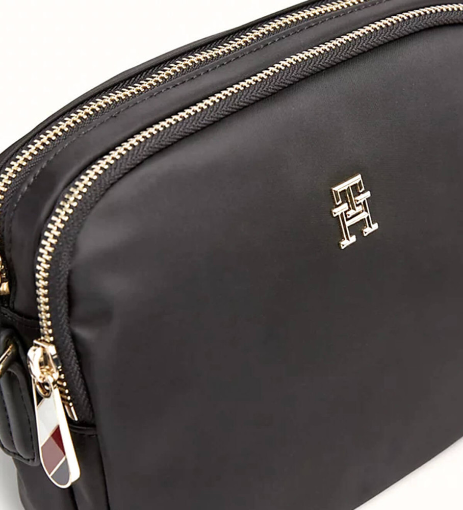 Bolsa de ombro preta Tommy Hilfiger TH Emblem