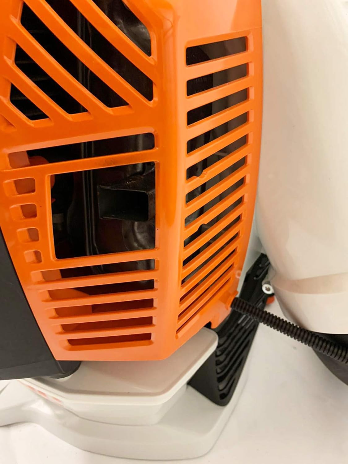 Stihl BR 800 C-E Profi-Laubbläser Benzin, rückentragbar, 4-Mix-Motor | Laubgebläse Blasgerät, Kabelgebunden